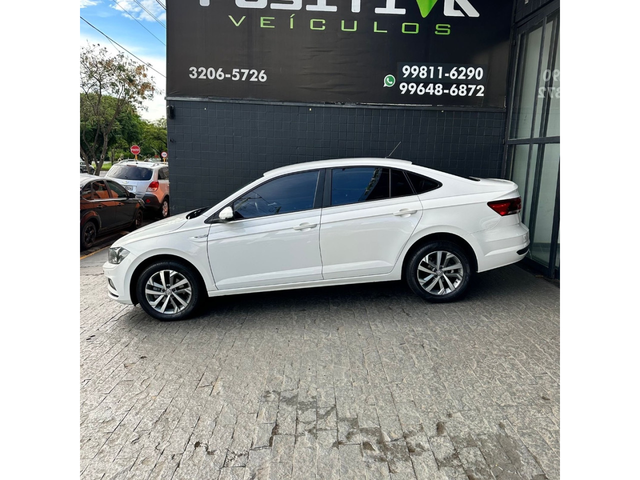 VOLKSWAGEN Virtus 1.0 4P 200 TSI FLEX COMFORTLINE AUTOMÁTICO