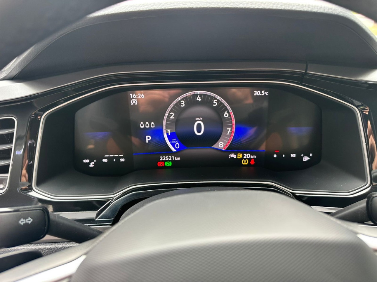 VOLKSWAGEN Nivus 1.0 4P FLEX 200 TSI COMFORTLINE TURBO AUTOMÁTICO