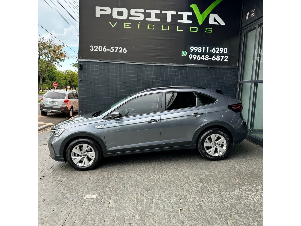 VOLKSWAGEN Nivus 1.0 4P FLEX 200 TSI COMFORTLINE TURBO AUTOMÁTICO