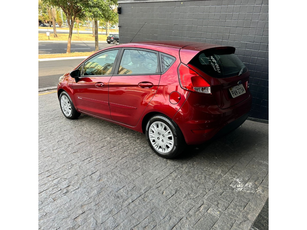 FORD Fiesta Hatch 1.5 16V 4P SE FLEX