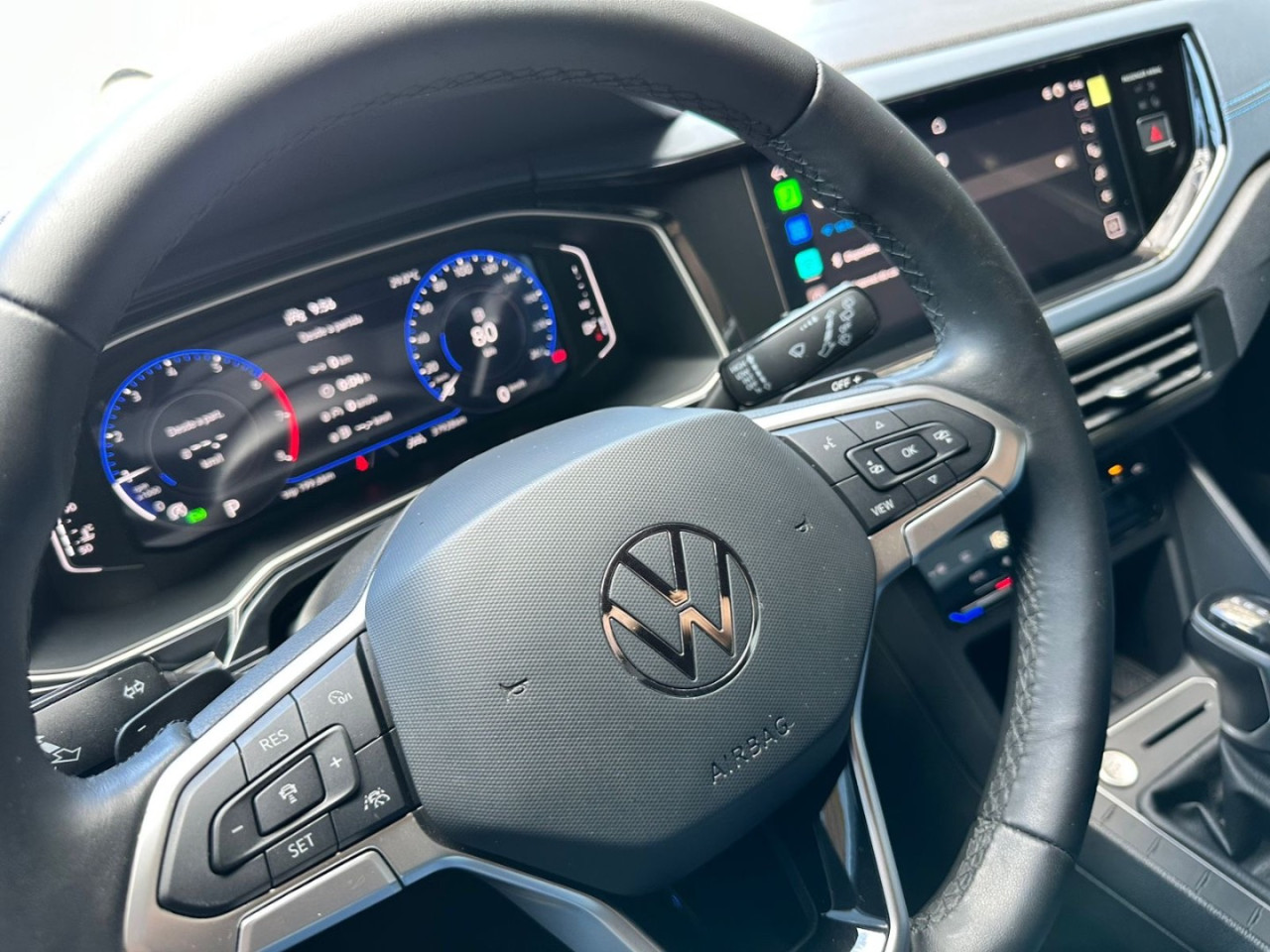 VOLKSWAGEN Nivus 1.0 4P FLEX 200 TSI HIGHLINE TURBO AUTOMÁTICO