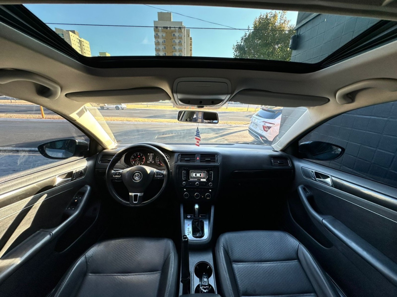Jetta 2.0 4P CONFORTLINE TIPTRONIC AUTOMÁTICO
