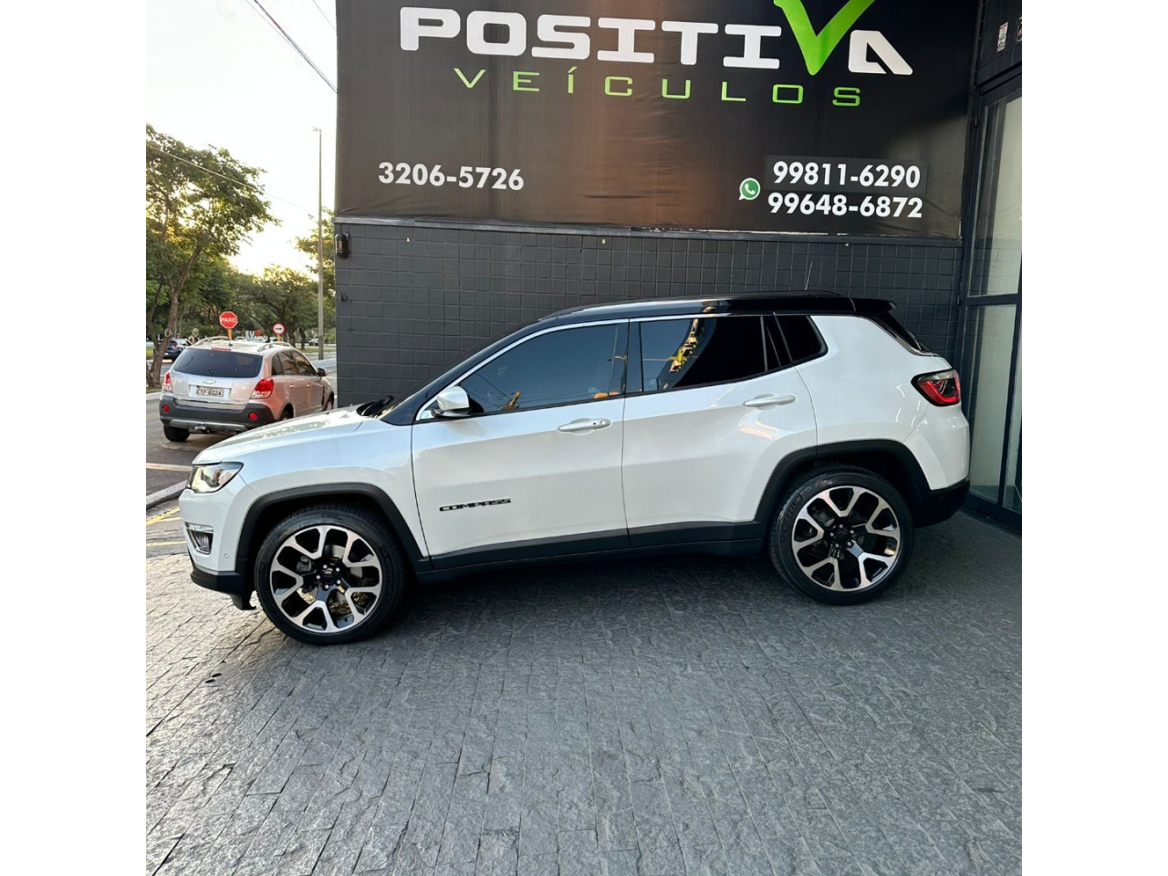 Compass 1.3 16V 4P FLEX LIMITED T270 TURBO AUTOMÁTICO