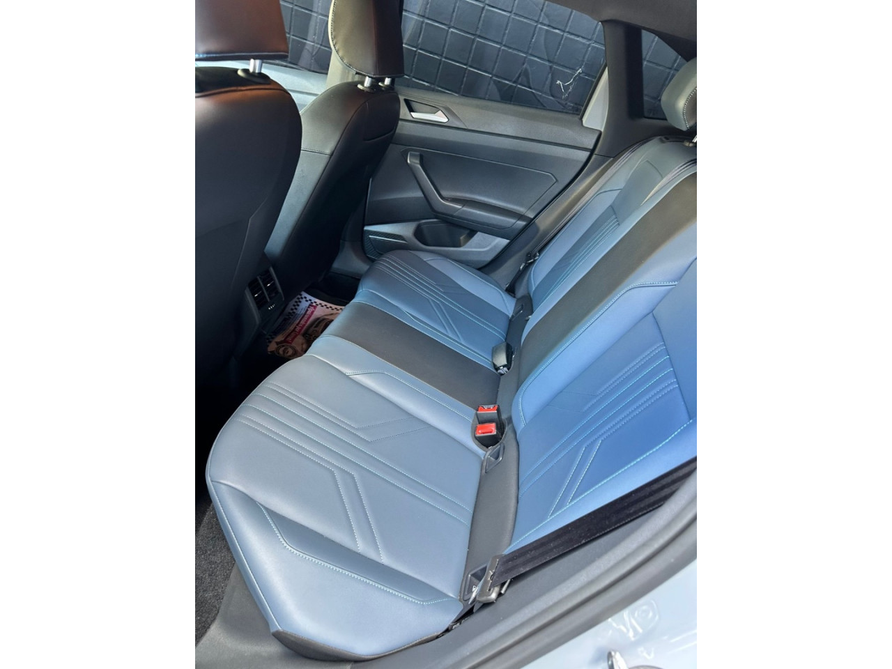 VOLKSWAGEN Nivus 1.0 4P FLEX 200 TSI HIGHLINE TURBO AUTOMÁTICO