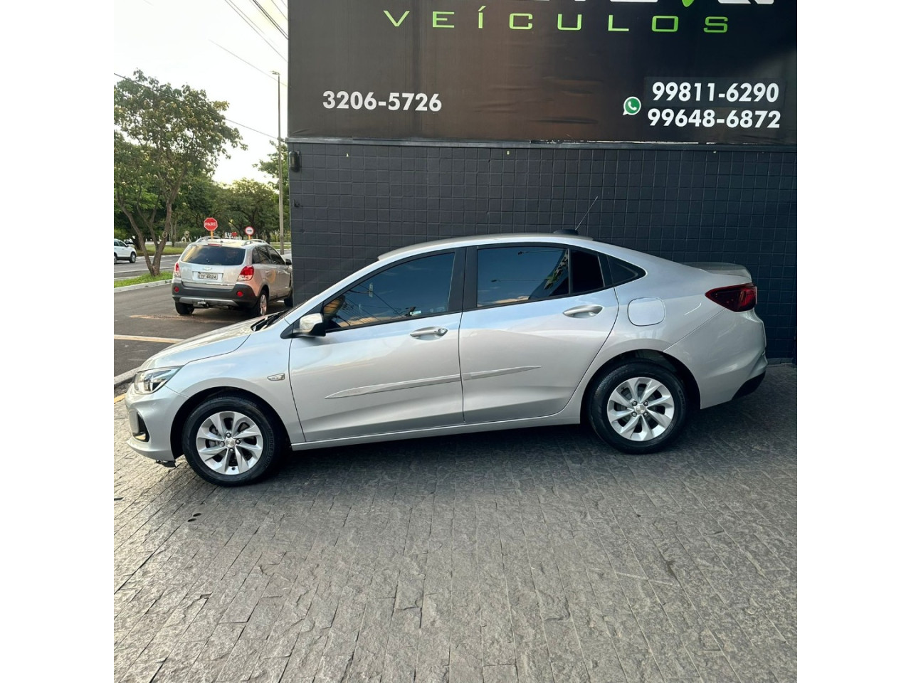 Onix Sedan 1.0 4P FLEX LTZ PLUS TURBO