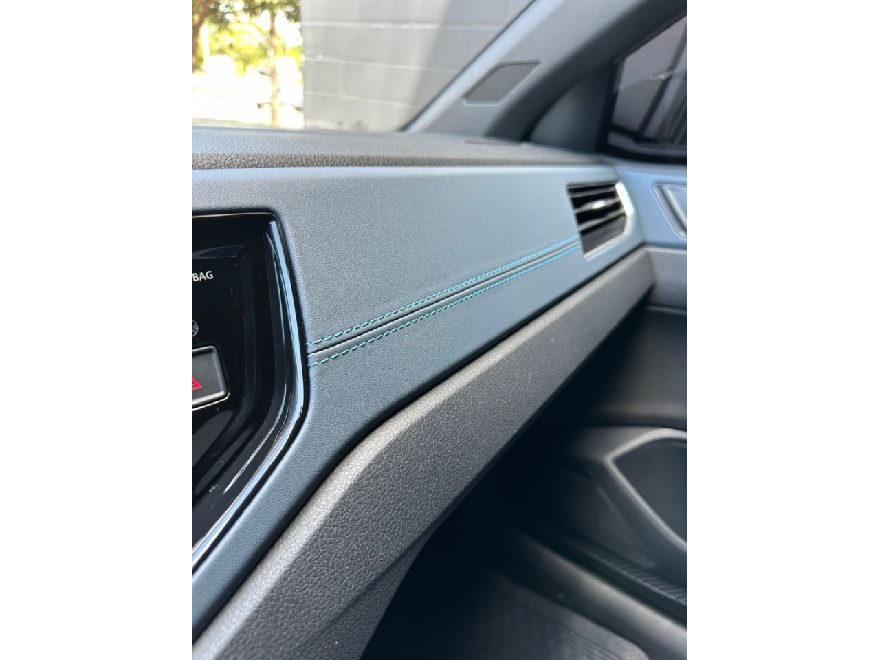 VOLKSWAGEN Nivus 1.0 4P FLEX 200 TSI HIGHLINE TURBO AUTOMÁTICO