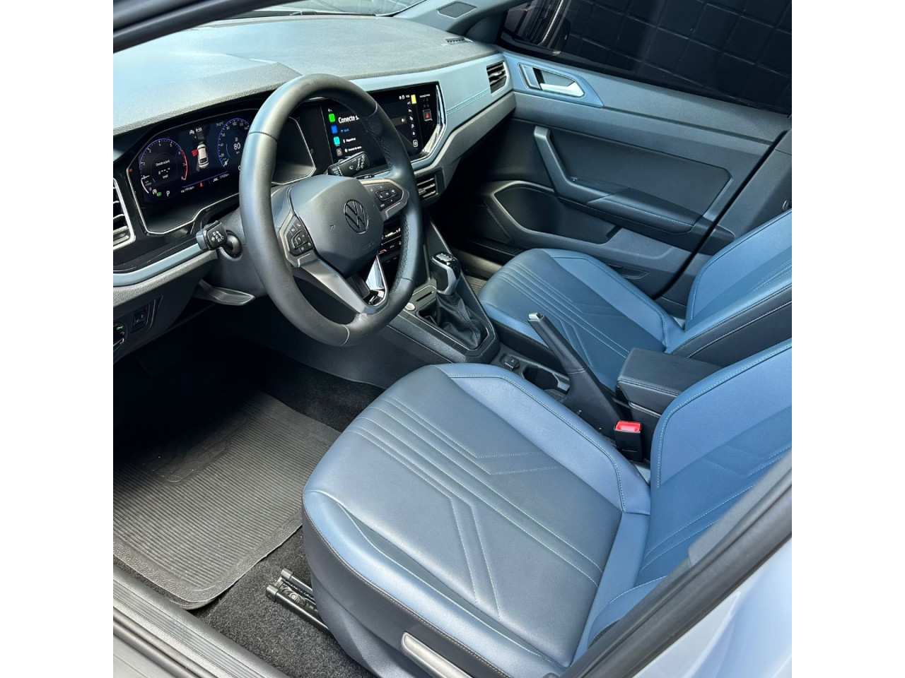 VOLKSWAGEN Nivus 1.0 4P FLEX 200 TSI HIGHLINE TURBO AUTOMÁTICO