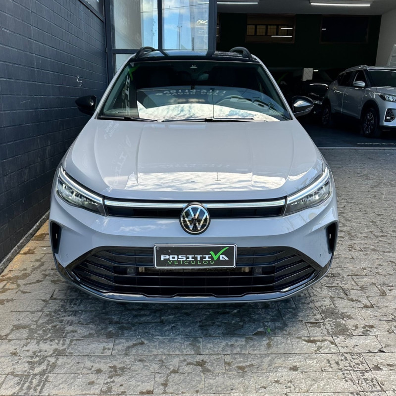 VOLKSWAGEN Nivus 1.0 4P FLEX 200 TSI HIGHLINE TURBO AUTOMÁTICO