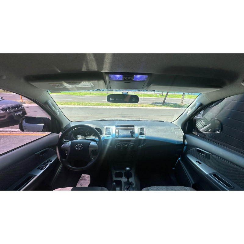 TOYOTA Hilux Caminhonete 2.7 16V 4P SR CABINE DUPLA AUTOMÁTICO
