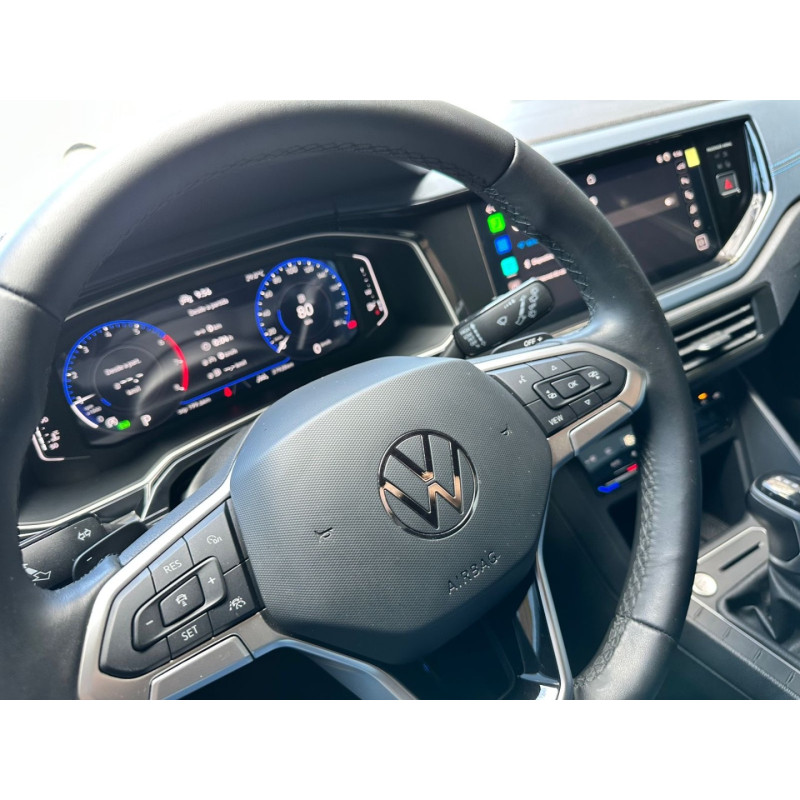 VOLKSWAGEN Nivus 1.0 4P FLEX 200 TSI HIGHLINE TURBO AUTOMÁTICO