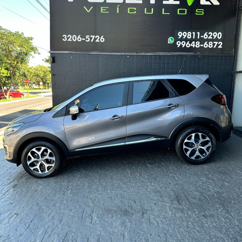 RENAULT Captur 1.6 16V 4P FLEX BOSE AUTOMÁTICO