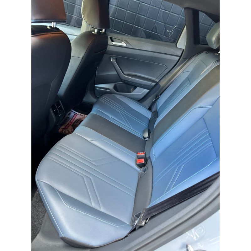 VOLKSWAGEN Nivus 1.0 4P FLEX 200 TSI HIGHLINE TURBO AUTOMÁTICO