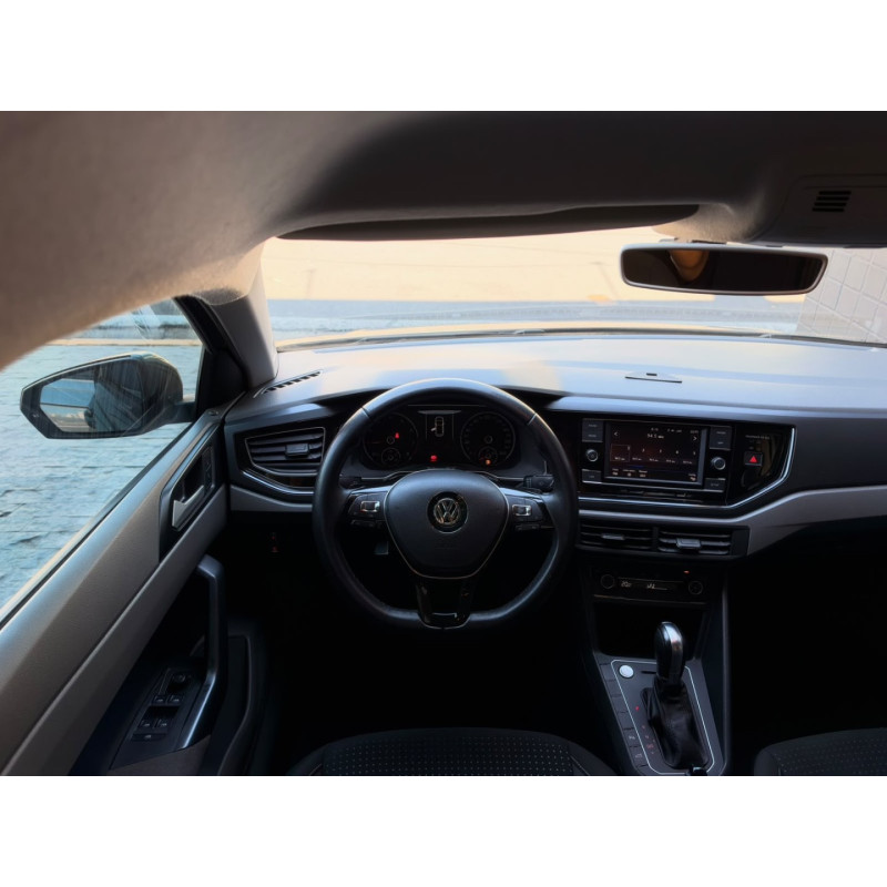 VOLKSWAGEN Polo Hatch 1.6 4P FLEX COMFORTLINE AUTOMÁTICO