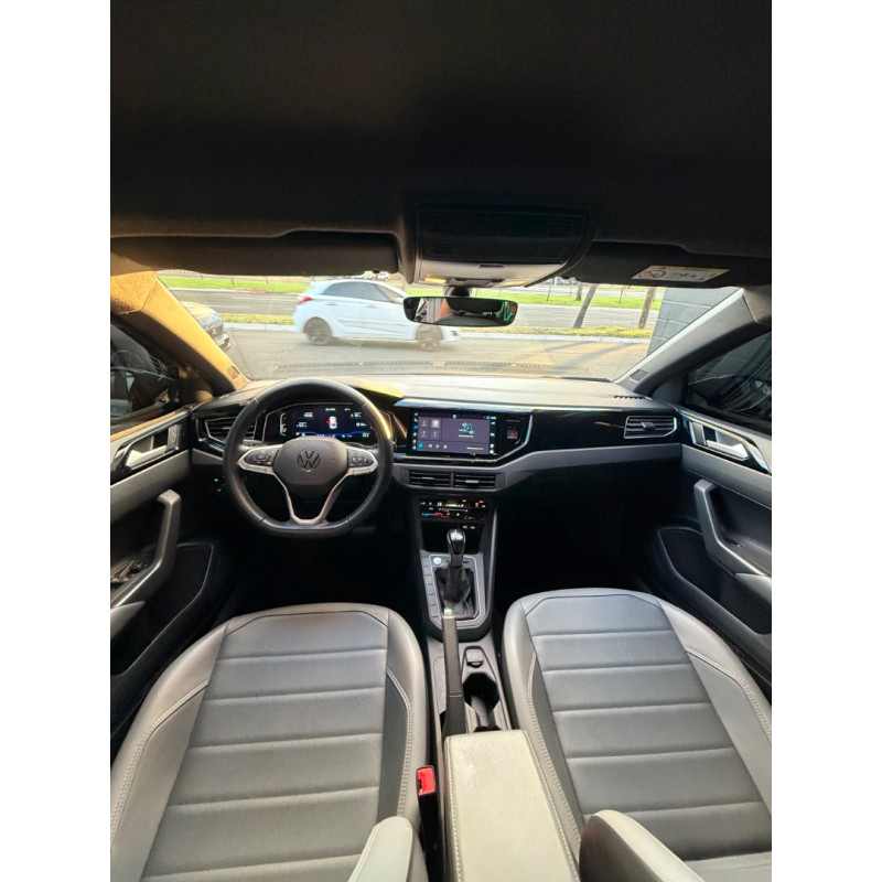 VOLKSWAGEN Nivus 1.0 4P FLEX 200 TSI HIGHLINE TURBO AUTOMÁTICO