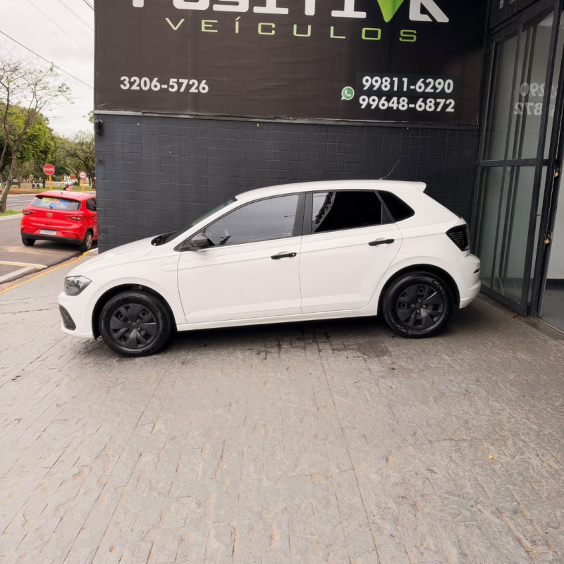 VOLKSWAGEN Polo Hatch 1.0 4P MPI TRACK
