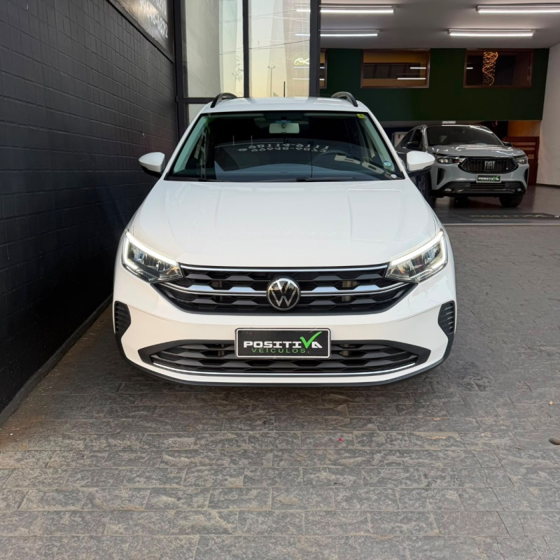 VOLKSWAGEN Nivus 1.0 4P FLEX 200 TSI COMFORTLINE TURBO AUTOMÁTICO