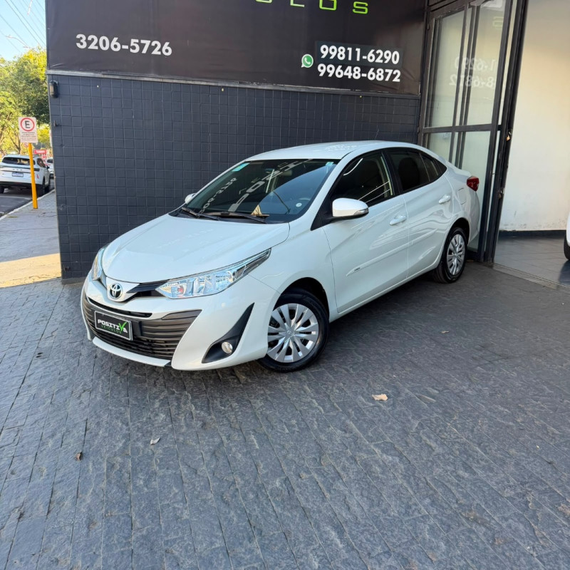 TOYOTA Yaris Sedan 1.5 16V 4P FLEX XL MULTIDRIVE AUTOMÁTICO CVT