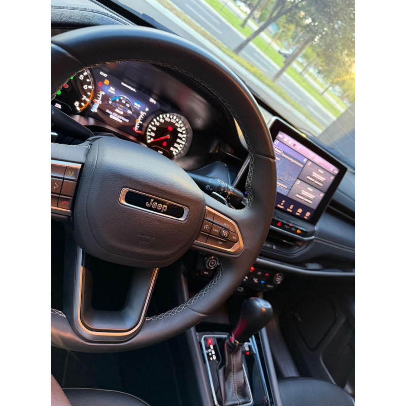 JEEP Compass 1.3 16V 4P FLEX LONGITUDE 80 ANOS T270 TURBO AUTOMÁTICO