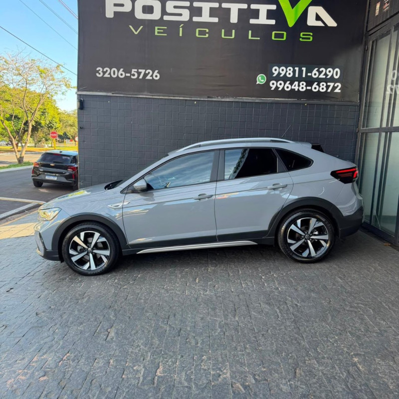 VOLKSWAGEN Nivus 1.0 4P FLEX 200 TSI HIGHLINE TURBO AUTOMÁTICO