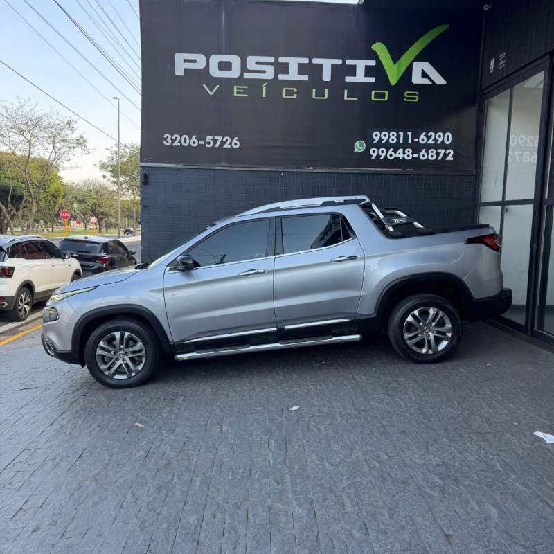 FIAT Toro 2.4 16V 4P FREEDOM MULTIAIR FLEX AUTOMÁTICO