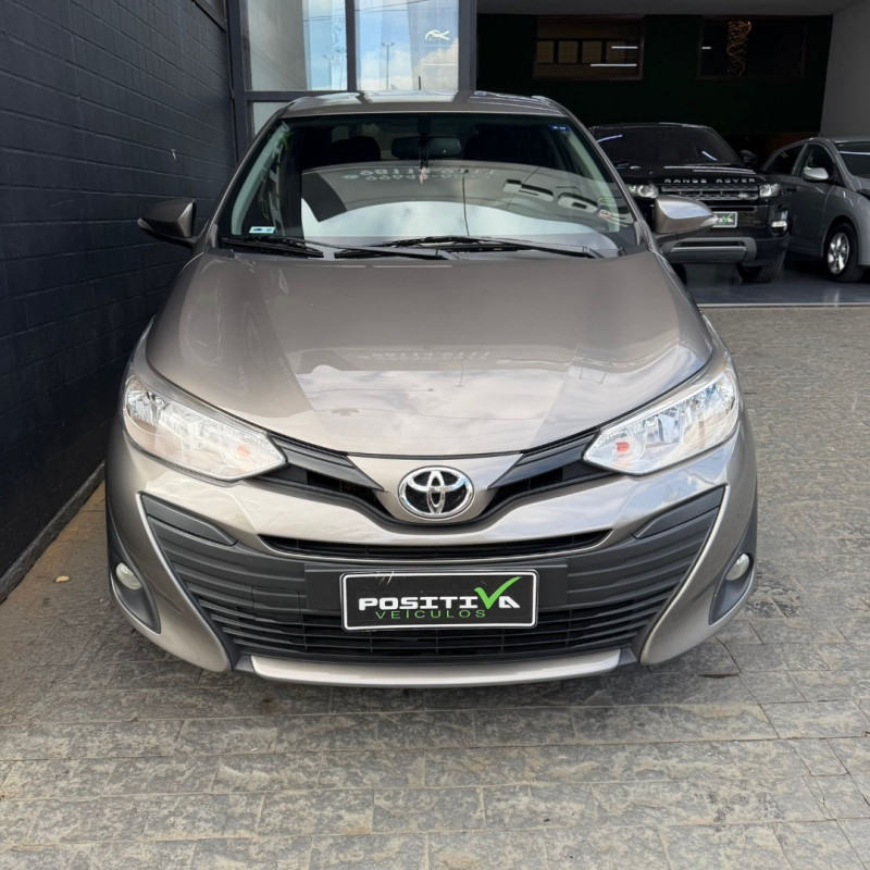 TOYOTA Yaris Sedan 1.5 16V 4P FLEX XL MULTIDRIVE AUTOMÁTICO CVT