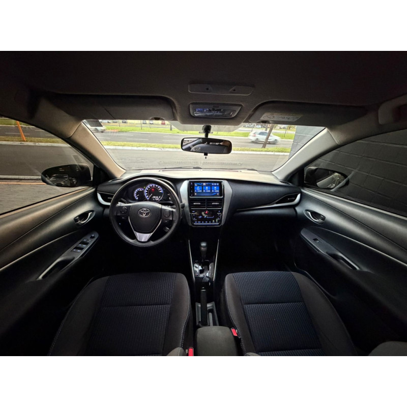 TOYOTA Yaris Sedan 1.3 16V 4P FLEX XL PLUS TECH MULTIDRIVE AUTOMÁTICO CVT