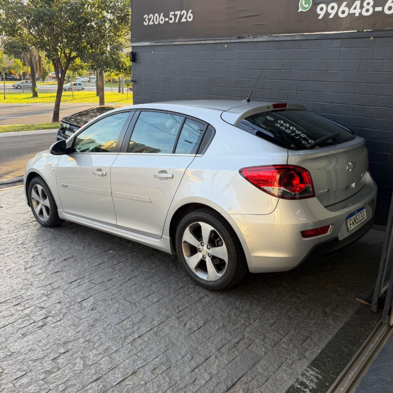 CHEVROLET Cruze Hatch 1.8 16V 4P LT SPORT6 FLEX AUTOMÁTICO