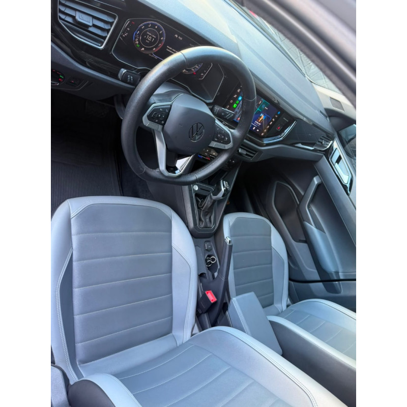 VOLKSWAGEN Nivus 1.0 4P FLEX 200 TSI HIGHLINE TURBO AUTOMÁTICO