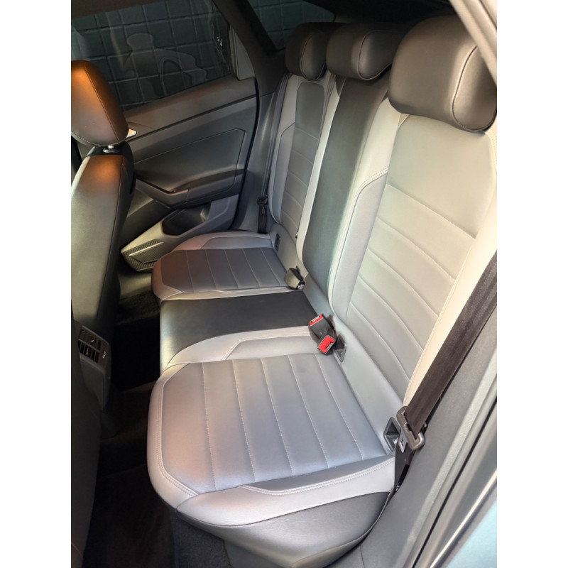 VOLKSWAGEN Nivus 1.0 4P FLEX 200 TSI HIGHLINE TURBO AUTOMÁTICO