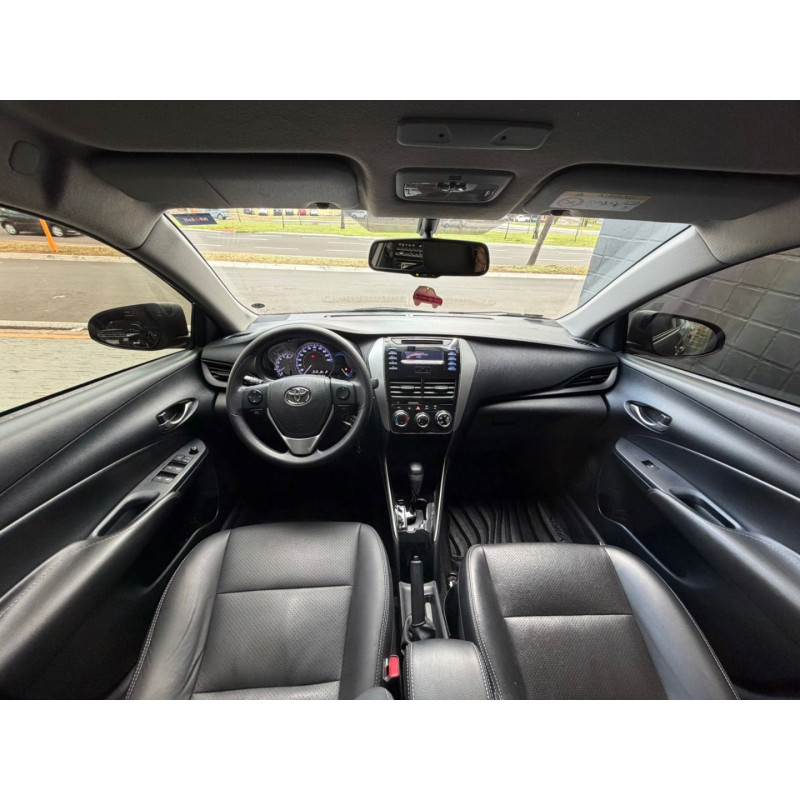 TOYOTA Yaris Sedan 1.5 16V 4P FLEX XL MULTIDRIVE AUTOMÁTICO CVT