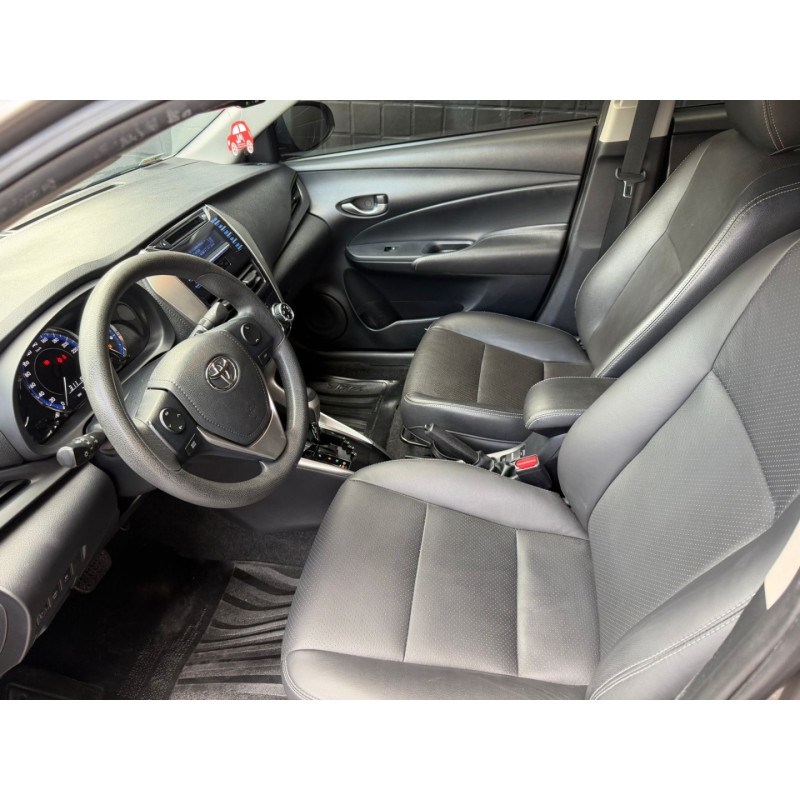 TOYOTA Yaris Sedan 1.5 16V 4P FLEX XL MULTIDRIVE AUTOMÁTICO CVT