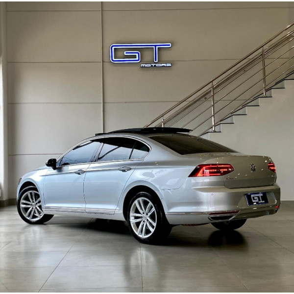 VOLKSWAGEN Passat 2.0 16V 4P TSI TURBO HIGHLINE 220 CV AUTOMÁTICO