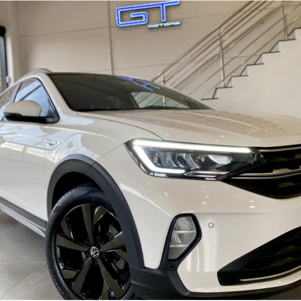 VOLKSWAGEN Nivus 1.0 4P FLEX 200 TSI HIGHLINE TURBO AUTOMÁTICO