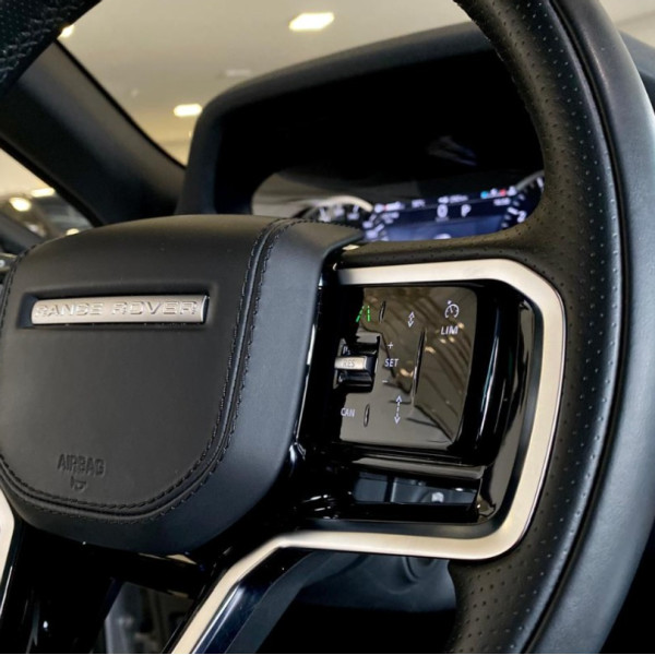 LAND ROVER Range Rover Evoque 2.0 4P FLEX P250 R-DYNAMIC HSE AWD AUTOMÁTICO