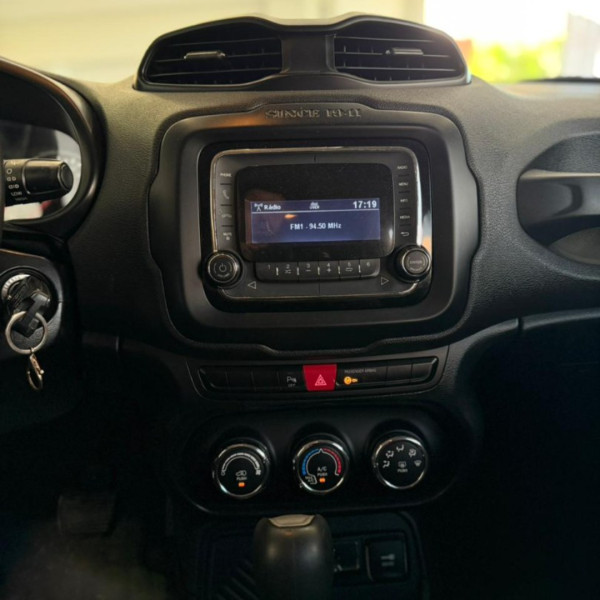 JEEP Renegade 1.8 16V 4P FLEX SPORT AUTOMÁTICO