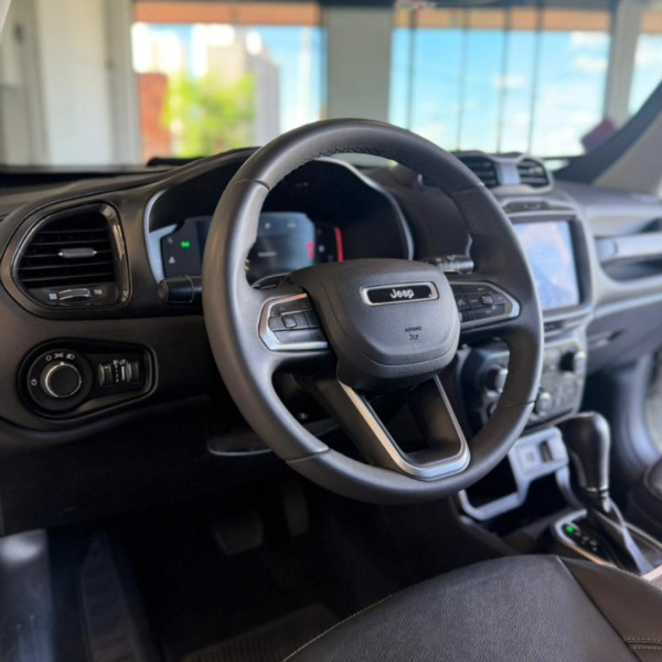 JEEP Renegade 1.3 16V 4P FLEX T270 LONGITUDE TURBO AUTOMÁTICO