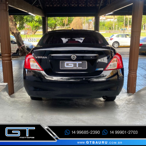 Versa Sedan 1.6 16V 4P FLEX SL