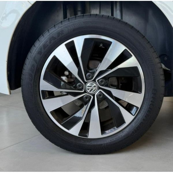 VOLKSWAGEN Polo Hatch 1.0 12V 4P 200 TSI  COMFORTLINE AUTOMÁTICO