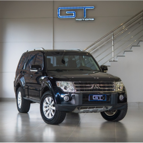 Pajero Full 3.8 V6 24V HPE 4X4 AUTOMÁTICO