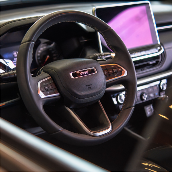 JEEP Compass 1.3 16V 4P FLEX LONGITUDE 80 ANOS T270 TURBO AUTOMÁTICO