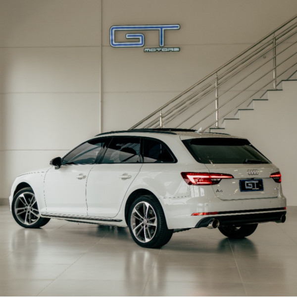 AUDI A4 Avant 2.0 20V 4P TFSI AUTOMÁTICO
