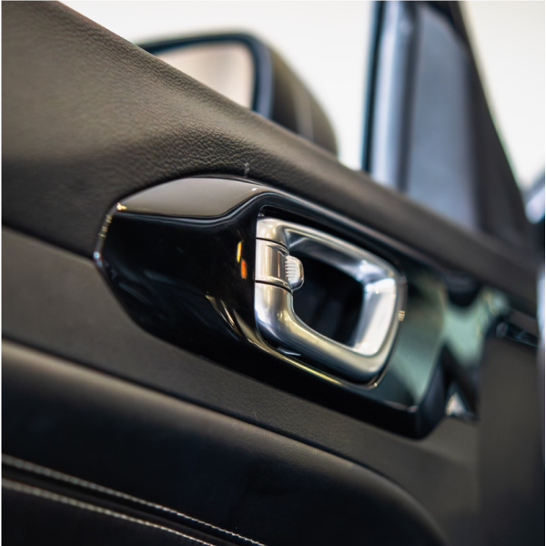 JEEP Compass 1.3 16V 4P FLEX LONGITUDE 80 ANOS T270 TURBO AUTOMÁTICO