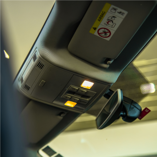 VOLKSWAGEN Jetta 1.4 4P 250 TSI TURBO CONFORTLINE AUTOMÁTICO