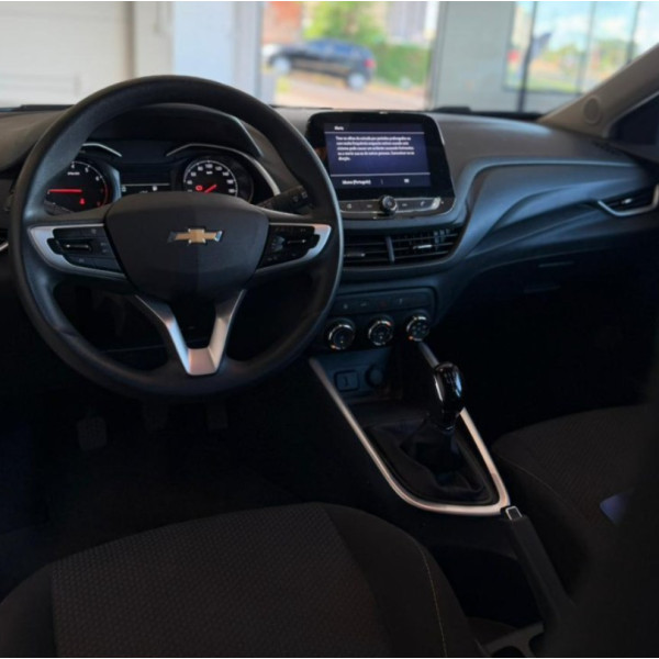 CHEVROLET Onix Hatch 1.0 4P FLEX LT