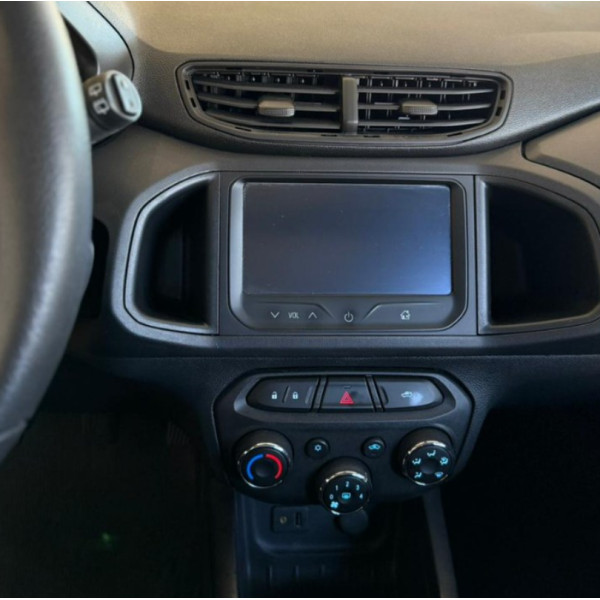 CHEVROLET Onix Hatch 1.0 4P FLEX LT