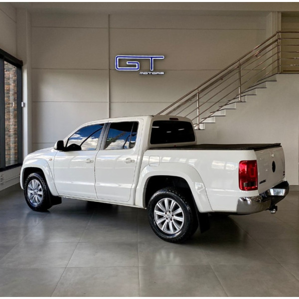 VOLKSWAGEN Amarok 2.0 16V 4X4 CABINE DUPLA HIGHLINE TURBO INTERCOOLER AUTOMÁTICO