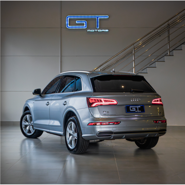 AUDI Q5 2.0 16V 4P TFSI S-LINE QUATTRO S-TRONIC AUTOMÁTICO