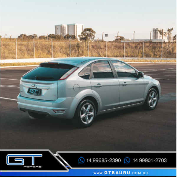 Focus Hatch 2.0 16V 4P GLX