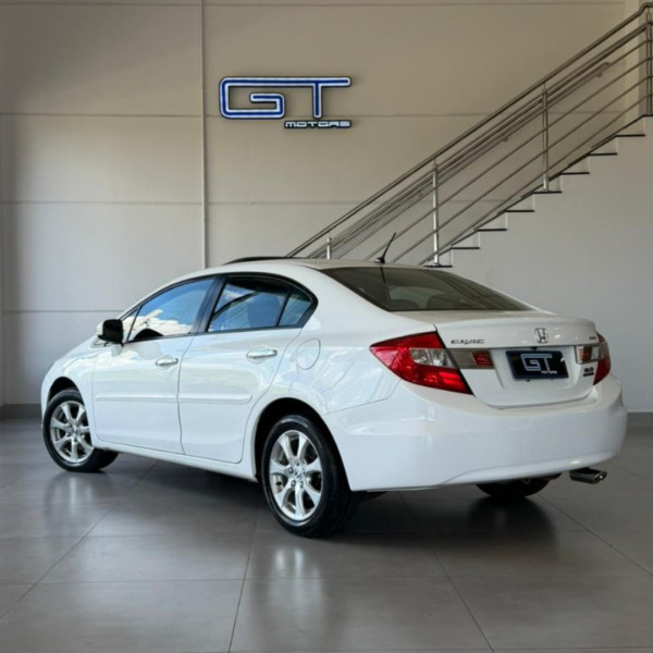 HONDA Civic 2.0 16V 4P FLEX EXR AUTOMÁTICO