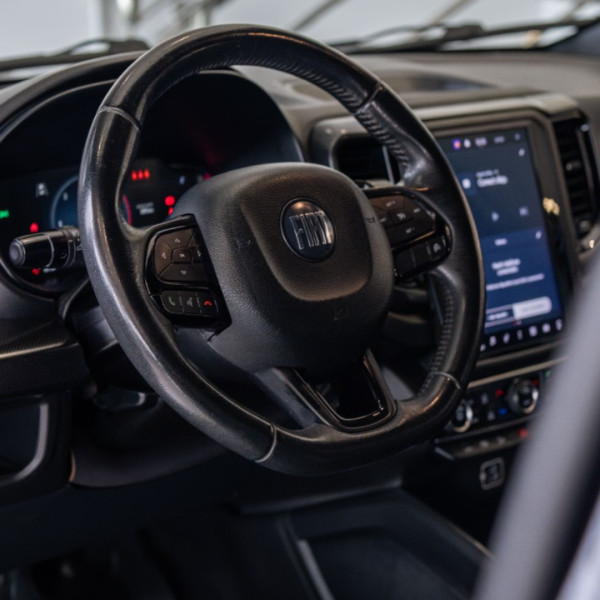 FIAT Toro 2.0 16V 4P 4WD ULTRA TURBO DIESEL AUTOMÁTICO